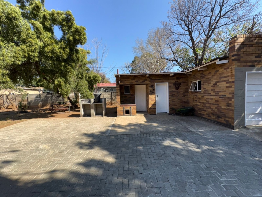 3 Bedroom Property for Sale in Bodorp North West